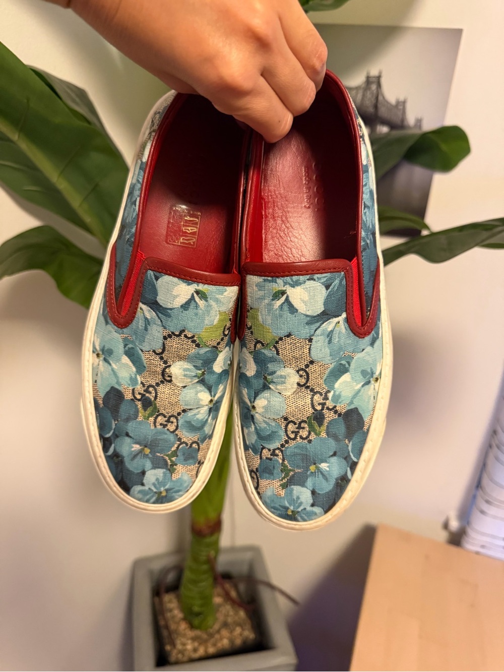 Gucci Blue Floral Slip-On Mules with Red Trim